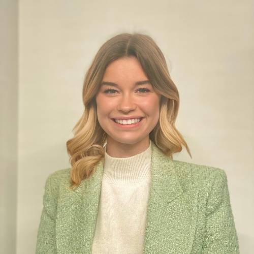 Valentine STOEBER-THOMANN - Assistante marketing chez Athéna EMCM, experte en communication digitale
